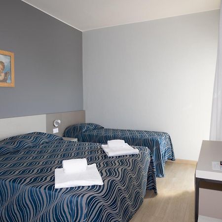 Hotel Nember Lido di Jesolo Dış mekan fotoğraf