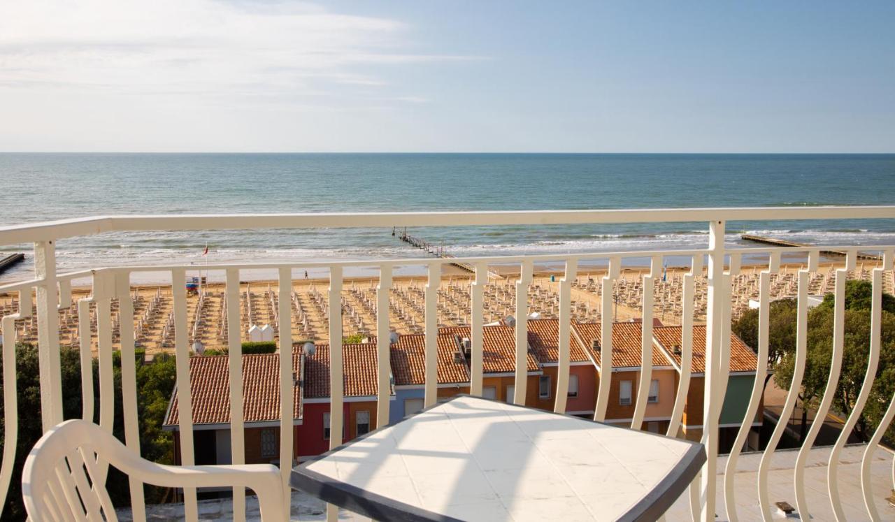 Hotel Nember Lido di Jesolo Dış mekan fotoğraf